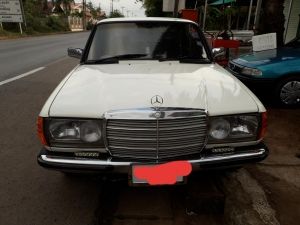 Mercedes-Benz E230 2.3AT รูปที่ 0